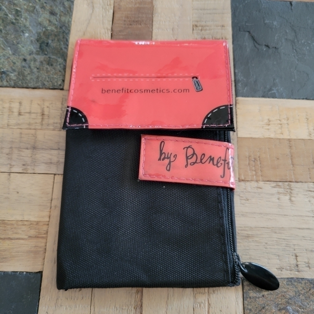 BENEFIT Cosmetic Wallet with 4 Cosmetic Brushes